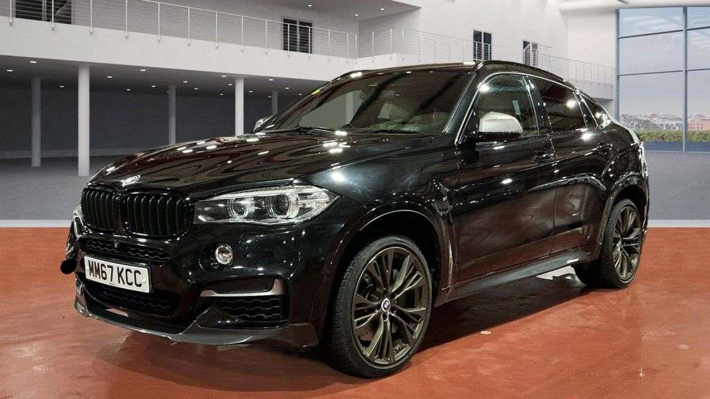 A 2018 BMW X6 3.0 M50d SUV 5dr Diesel Auto xDrive Euro 6 (s/s) (381 ps) 2 FORMER OWNER/2 A 2018 BMW X6 3.0 M50d SUV 5dr Diesel Auto xDrive Euro 6 (s/s) (381 ps) 2 FORMER OWNER/2