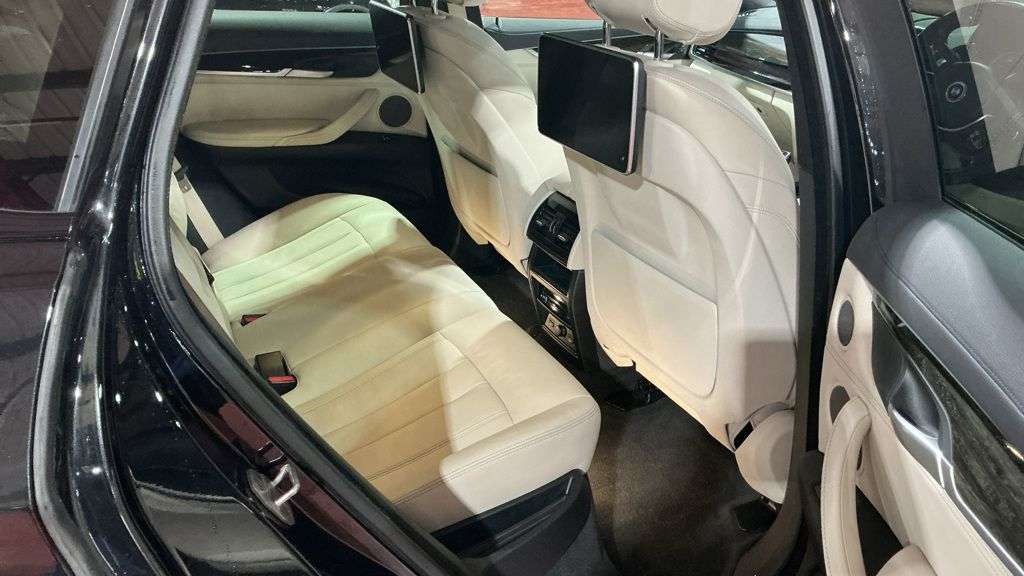 2018 BMW X6 2018 BMW X6