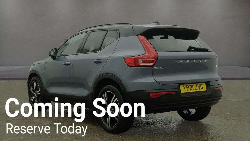 2021 VOLVO XC40 2021 VOLVO XC40
