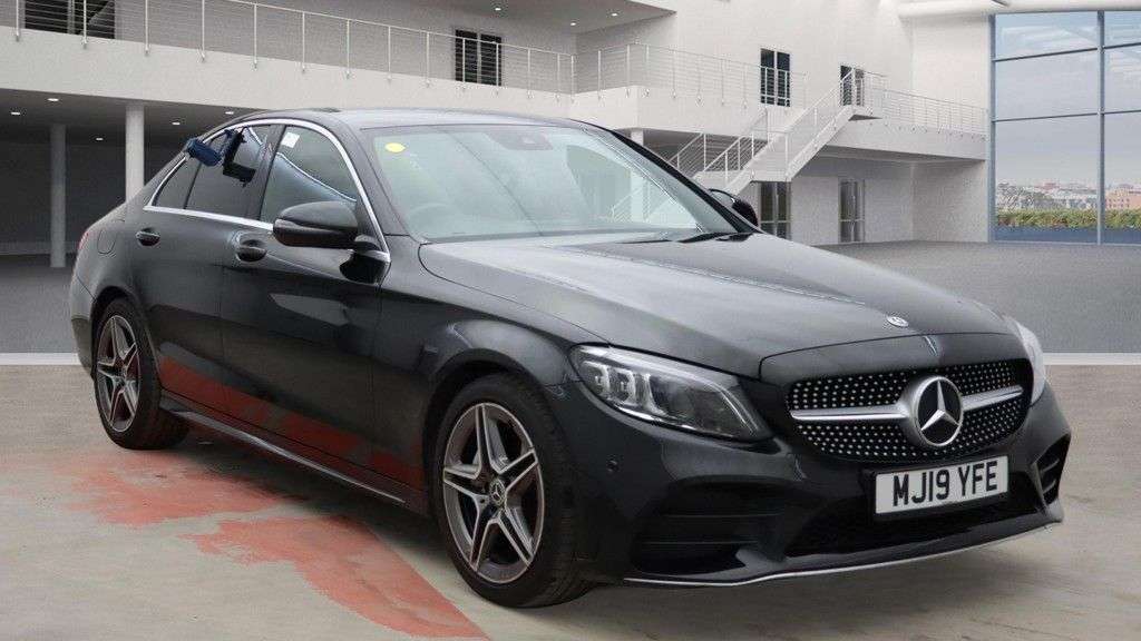A 2019 MERCEDES-BENZ C-CLASS 1.5 C200 MHEV EQ Boost AMG Line (Premium) Saloon 4dr Petrol G-Tronic+ Euro A 2019 MERCEDES-BENZ C-CLASS 1.5 C200 MHEV EQ Boost AMG Line (Premium) Saloon 4dr Petrol G-Tronic+ Euro