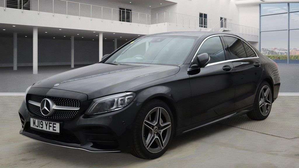 A 2019 MERCEDES-BENZ C-CLASS 1.5 C200 MHEV EQ Boost AMG Line (Premium) Saloon 4dr Petrol G-Tronic+ Euro A 2019 MERCEDES-BENZ C-CLASS 1.5 C200 MHEV EQ Boost AMG Line (Premium) Saloon 4dr Petrol G-Tronic+ Euro