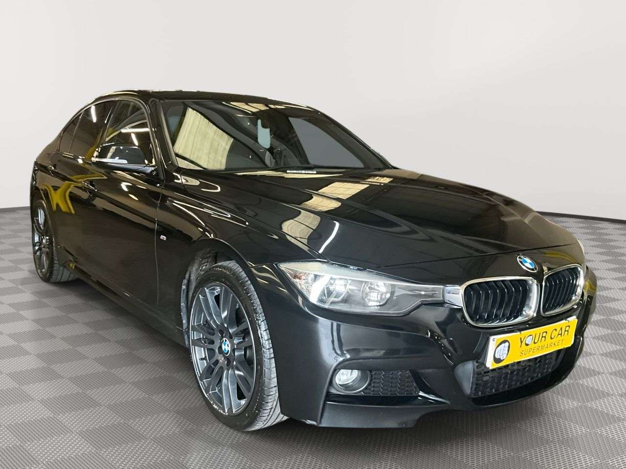 A 2014 BMW 3 SERIES 2.0 320i M Sport Saloon 4dr Petrol Auto xDrive Euro 6 (s/s) (184 ps) A 2014 BMW 3 SERIES 2.0 320i M Sport Saloon 4dr Petrol Auto xDrive Euro 6 (s/s) (184 ps)