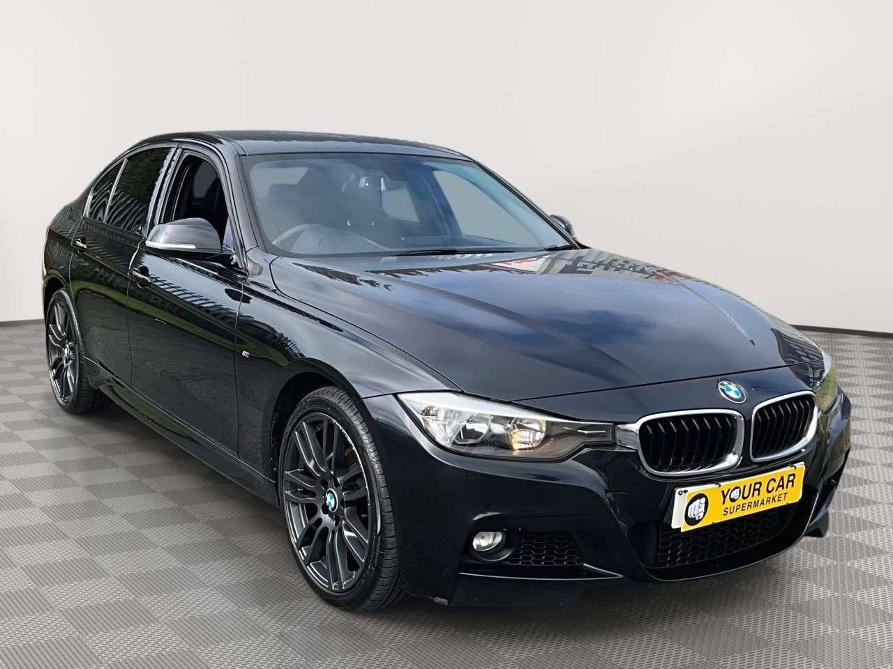 A 2014 BMW 3 SERIES 2.0 320i M Sport Saloon 4dr Petrol Auto xDrive Euro 6 (s/s) (184 ps) A 2014 BMW 3 SERIES 2.0 320i M Sport Saloon 4dr Petrol Auto xDrive Euro 6 (s/s) (184 ps)