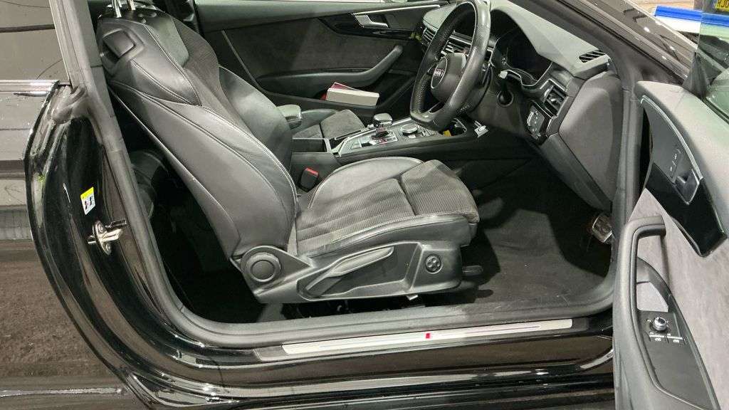 2019 AUDI A5 2019 AUDI A5