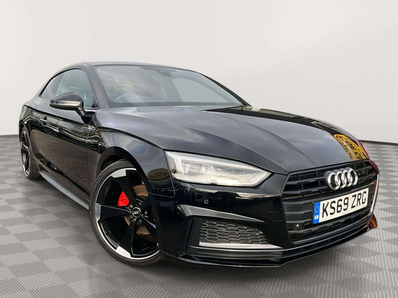 A 2019 AUDI A5 2.0 TFSI 35 Black Edition Coupe 2dr Petrol S Tronic Euro 6 (s/s) (150 ps) A 2019 AUDI A5 2.0 TFSI 35 Black Edition Coupe 2dr Petrol S Tronic Euro 6 (s/s) (150 ps)