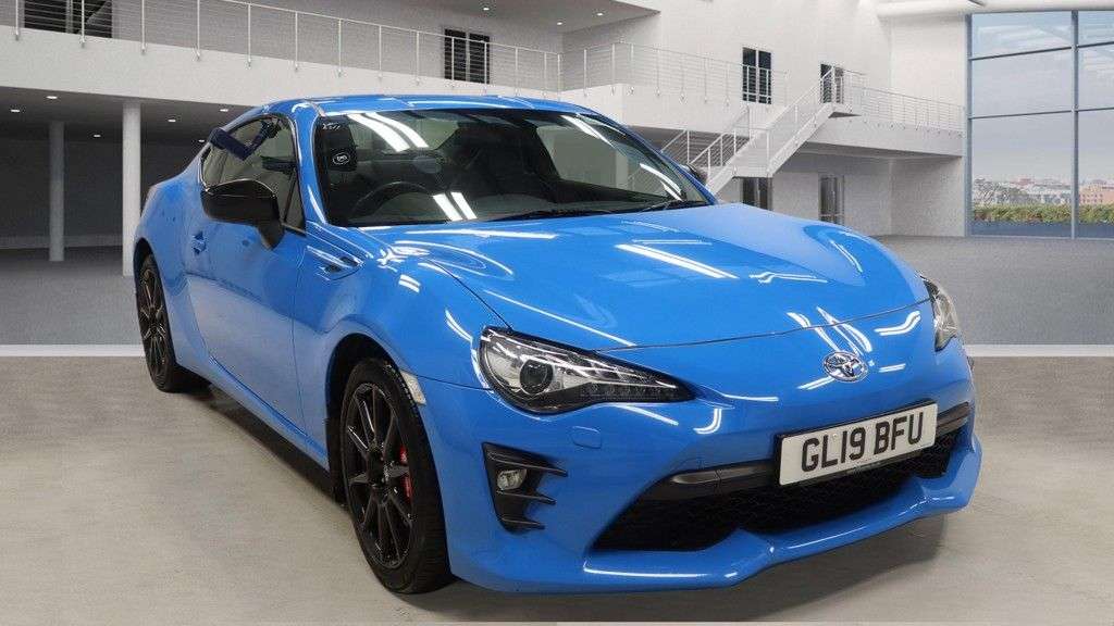 A 2019 TOYOTA GT86 2.0 Boxer D-4S Club Series Blue Edition Coupe 2dr Petrol Auto Euro 6 (200 p A 2019 TOYOTA GT86 2.0 Boxer D-4S Club Series Blue Edition Coupe 2dr Petrol Auto Euro 6 (200 p