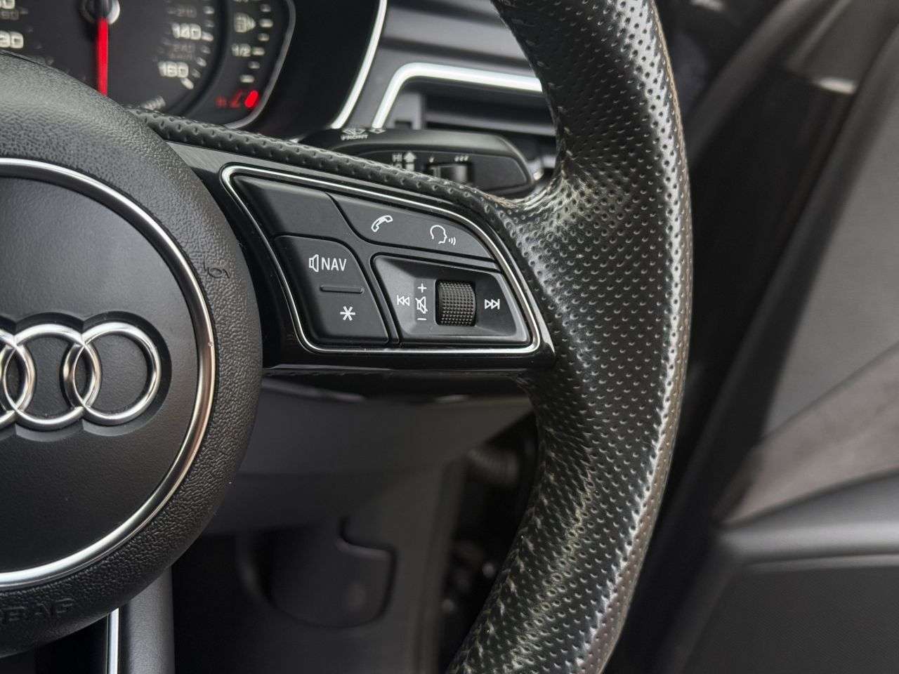 2017 AUDI A4 2017 AUDI A4