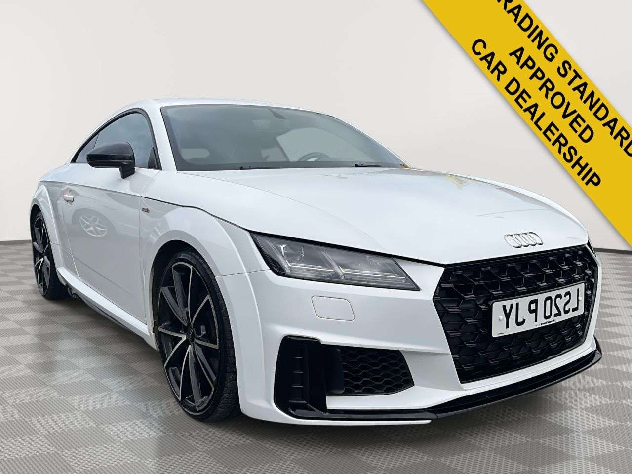 A 2020 AUDI TT 2.0 TFSI 40 Black Edition Coupe 3dr Petrol S Tronic Euro 6 (s/s) (197 ps) A 2020 AUDI TT 2.0 TFSI 40 Black Edition Coupe 3dr Petrol S Tronic Euro 6 (s/s) (197 ps)