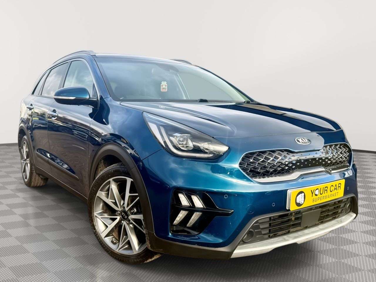 A 2021 KIA NIRO 1.6 GDi 4 SUV 5dr Petrol Hybrid DCT Euro 6 (s/s) (139 bhp) Top spec A 2021 KIA NIRO 1.6 GDi 4 SUV 5dr Petrol Hybrid DCT Euro 6 (s/s) (139 bhp) Top spec