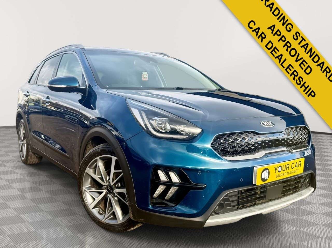 A 2021 KIA NIRO 1.6 GDi 4 SUV 5dr Petrol Hybrid DCT Euro 6 (s/s) (139 bhp) Top spec A 2021 KIA NIRO 1.6 GDi 4 SUV 5dr Petrol Hybrid DCT Euro 6 (s/s) (139 bhp) Top spec