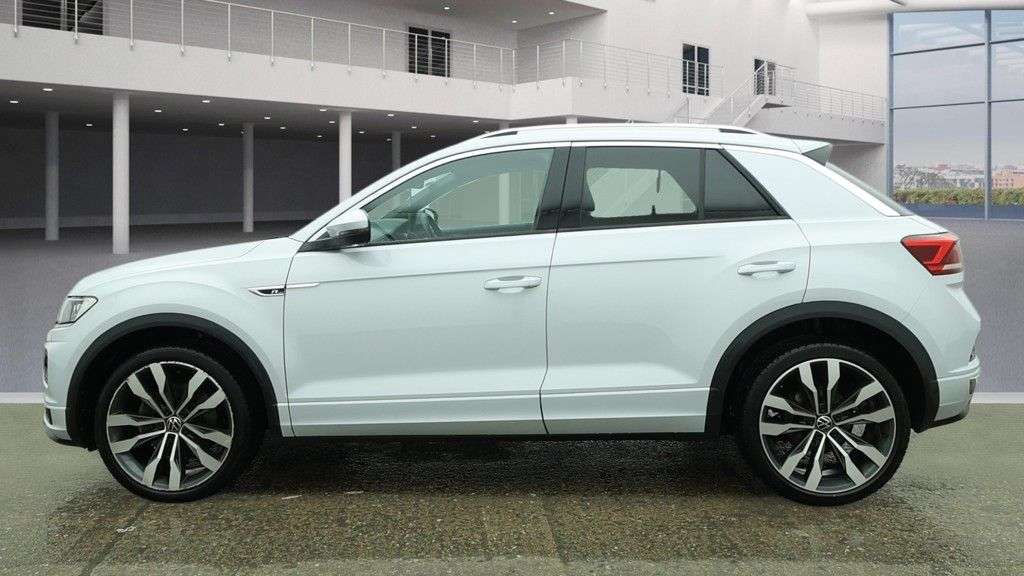 2021 VOLKSWAGEN T-ROC 2021 VOLKSWAGEN T-ROC