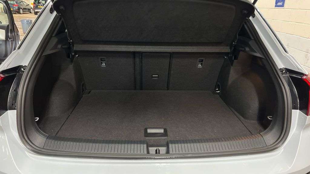 2021 VOLKSWAGEN T-ROC 2021 VOLKSWAGEN T-ROC