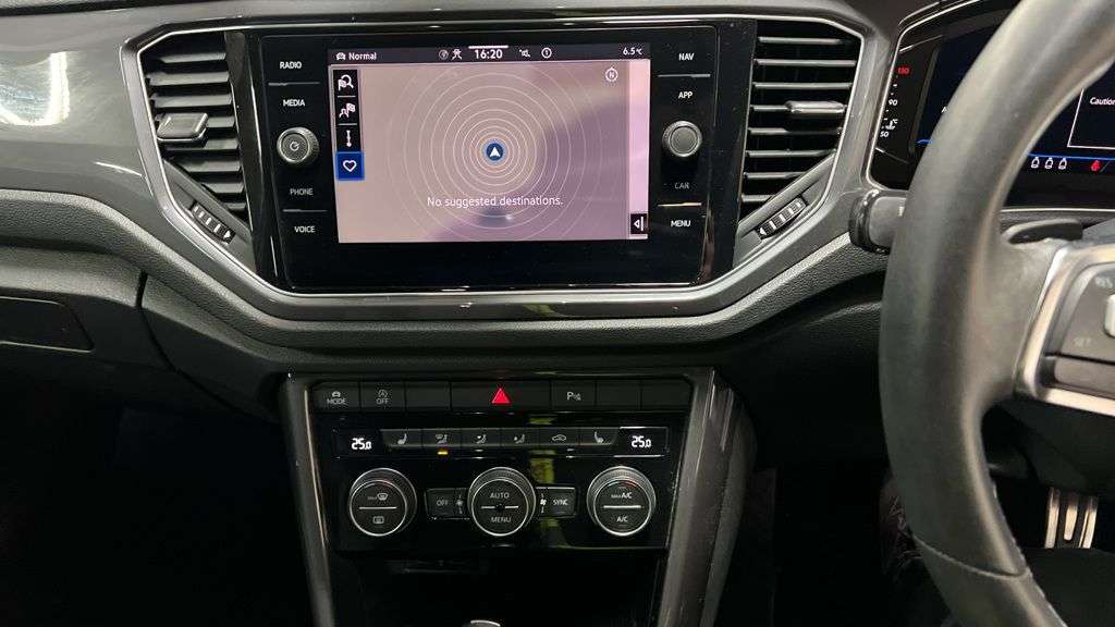 2021 VOLKSWAGEN T-ROC 2021 VOLKSWAGEN T-ROC