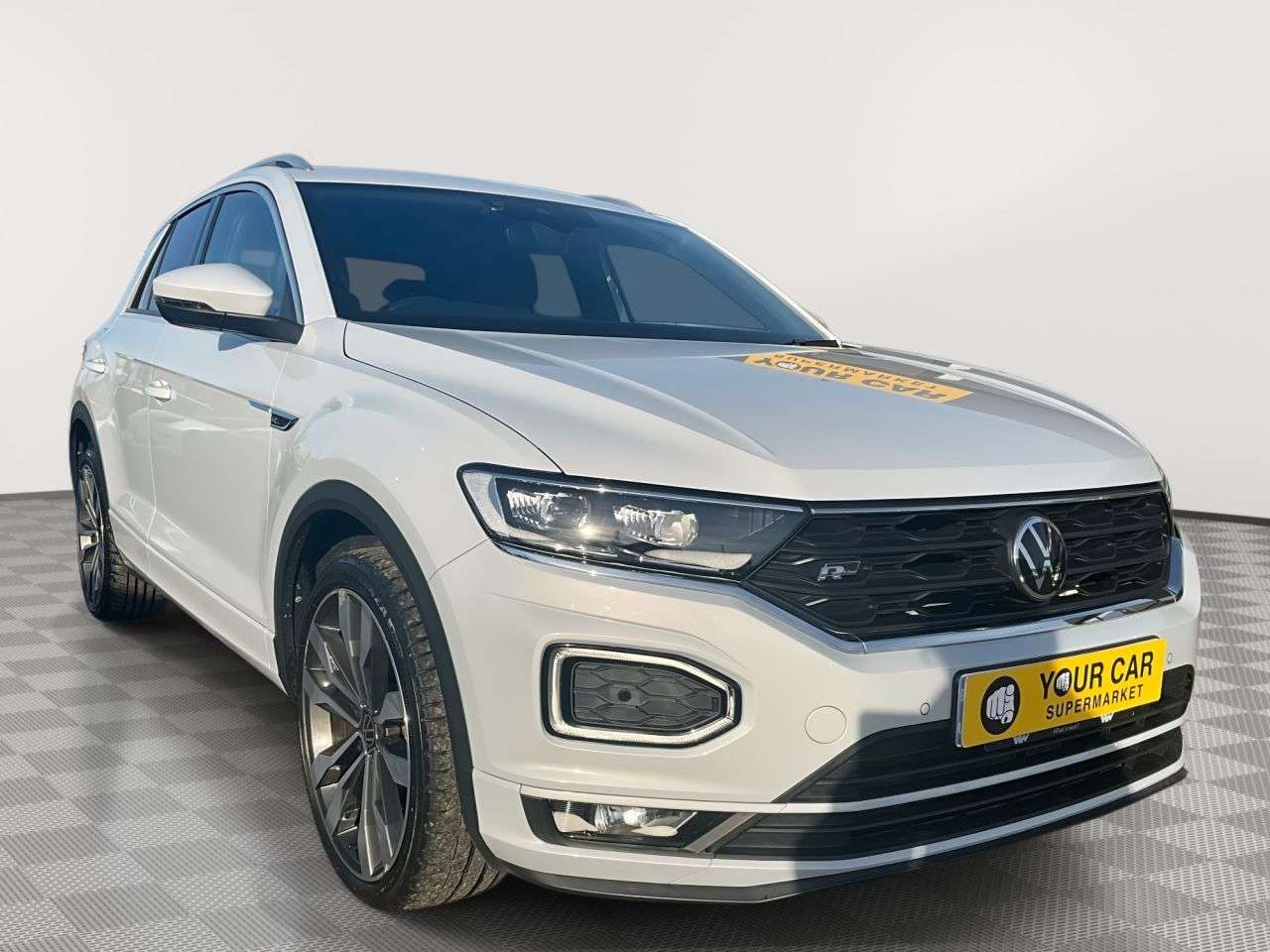 A 2021 VOLKSWAGEN T-ROC 1.5 TSI GPF EVO R-Line SUV 5dr Petrol DSG Euro 6 (s/s) (150 ps) A 2021 VOLKSWAGEN T-ROC 1.5 TSI GPF EVO R-Line SUV 5dr Petrol DSG Euro 6 (s/s) (150 ps)