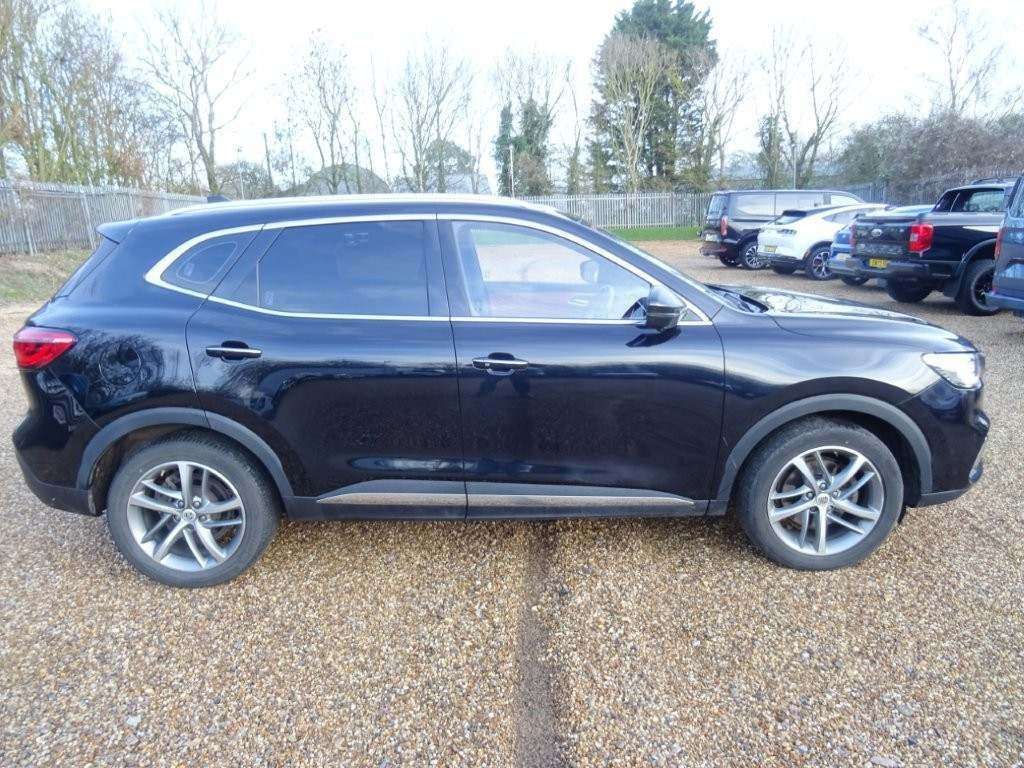 A 2022 MG MG HS 1.5 T-GDI 16.6kWh Exclusive SUV 5dr Petrol Plug-in Hybrid Auto Euro 6 (s/s) A 2022 MG MG HS 1.5 T-GDI 16.6kWh Exclusive SUV 5dr Petrol Plug-in Hybrid Auto Euro 6 (s/s)