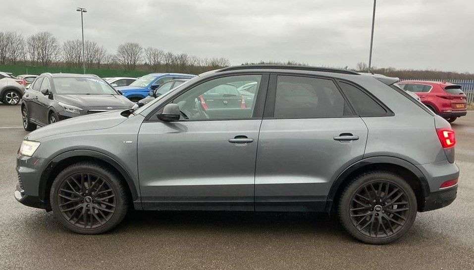 A 2017 AUDI Q3 TDI QUATTRO S LINE BLACK EDITION A 2017 AUDI Q3 TDI QUATTRO S LINE BLACK EDITION