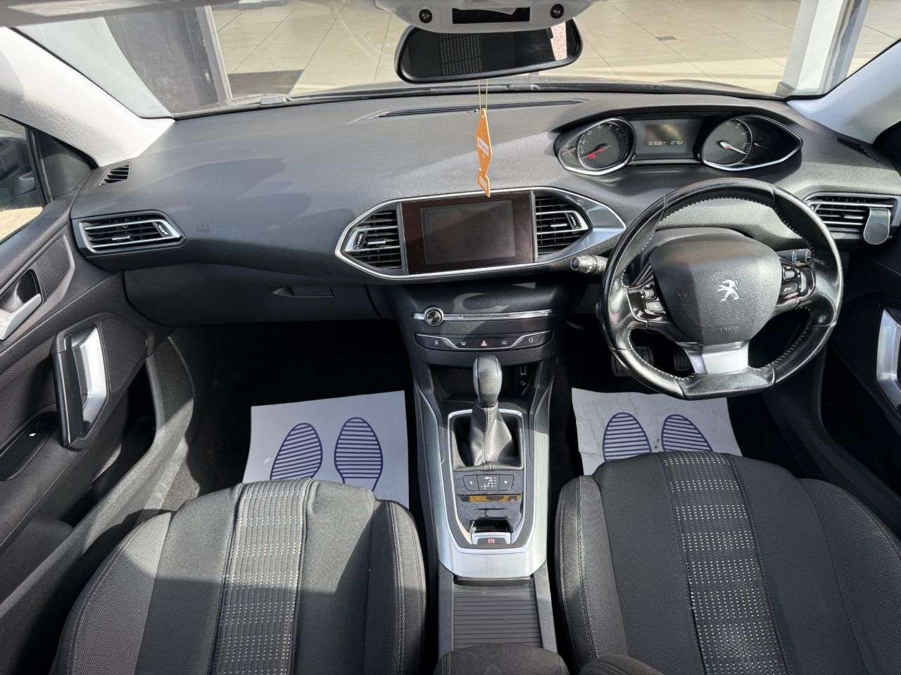2017 PEUGEOT 308 2017 PEUGEOT 308