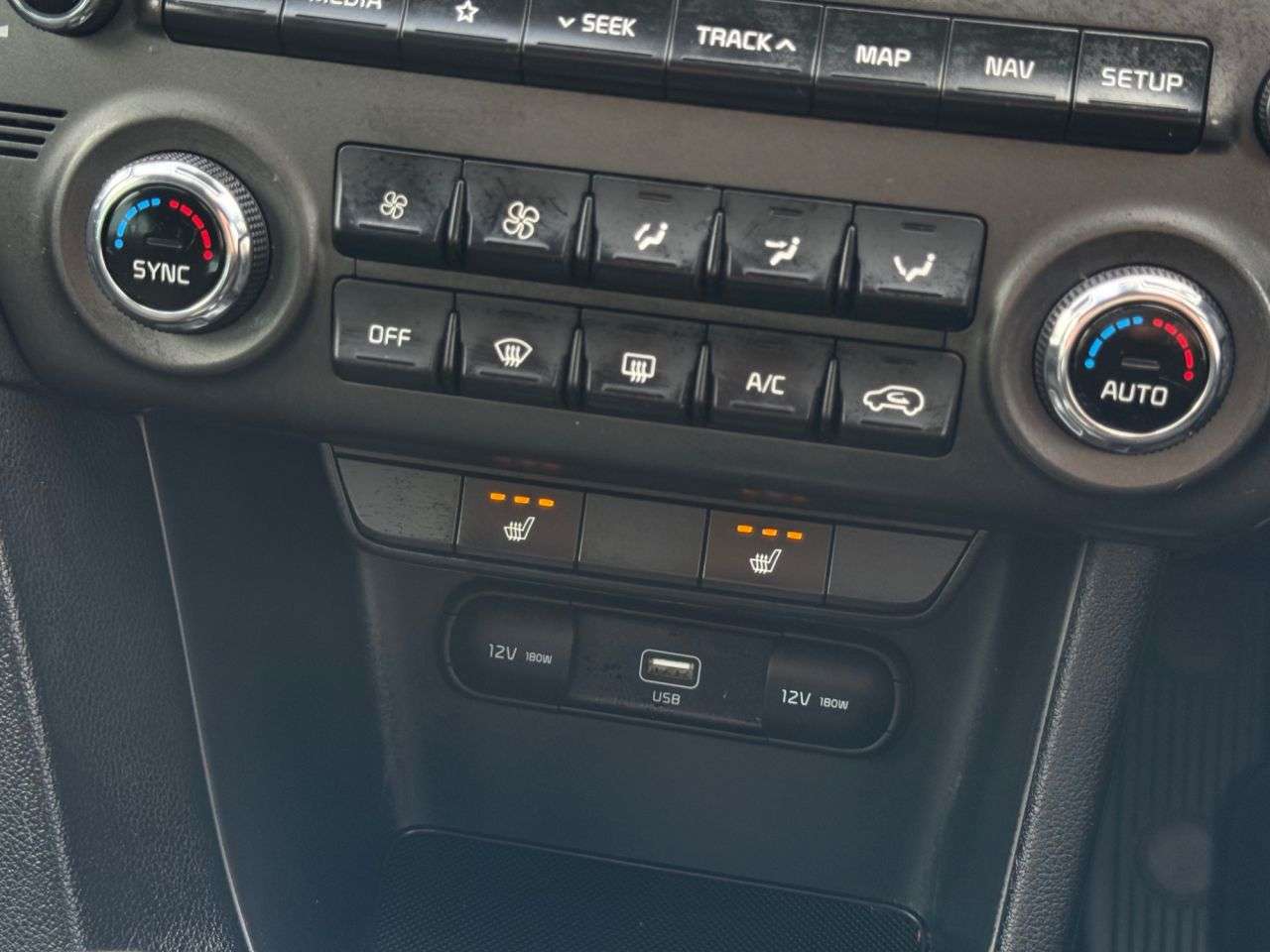 2019 KIA SPORTAGE 2019 KIA SPORTAGE