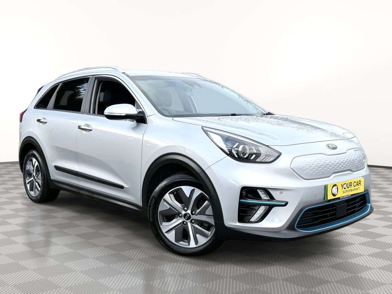A 2021 KIA NIRO 64kWh 3 SUV 5dr Electric Auto (201 bhp) Rear Camera, Sat Nav A 2021 KIA NIRO 64kWh 3 SUV 5dr Electric Auto (201 bhp) Rear Camera, Sat Nav