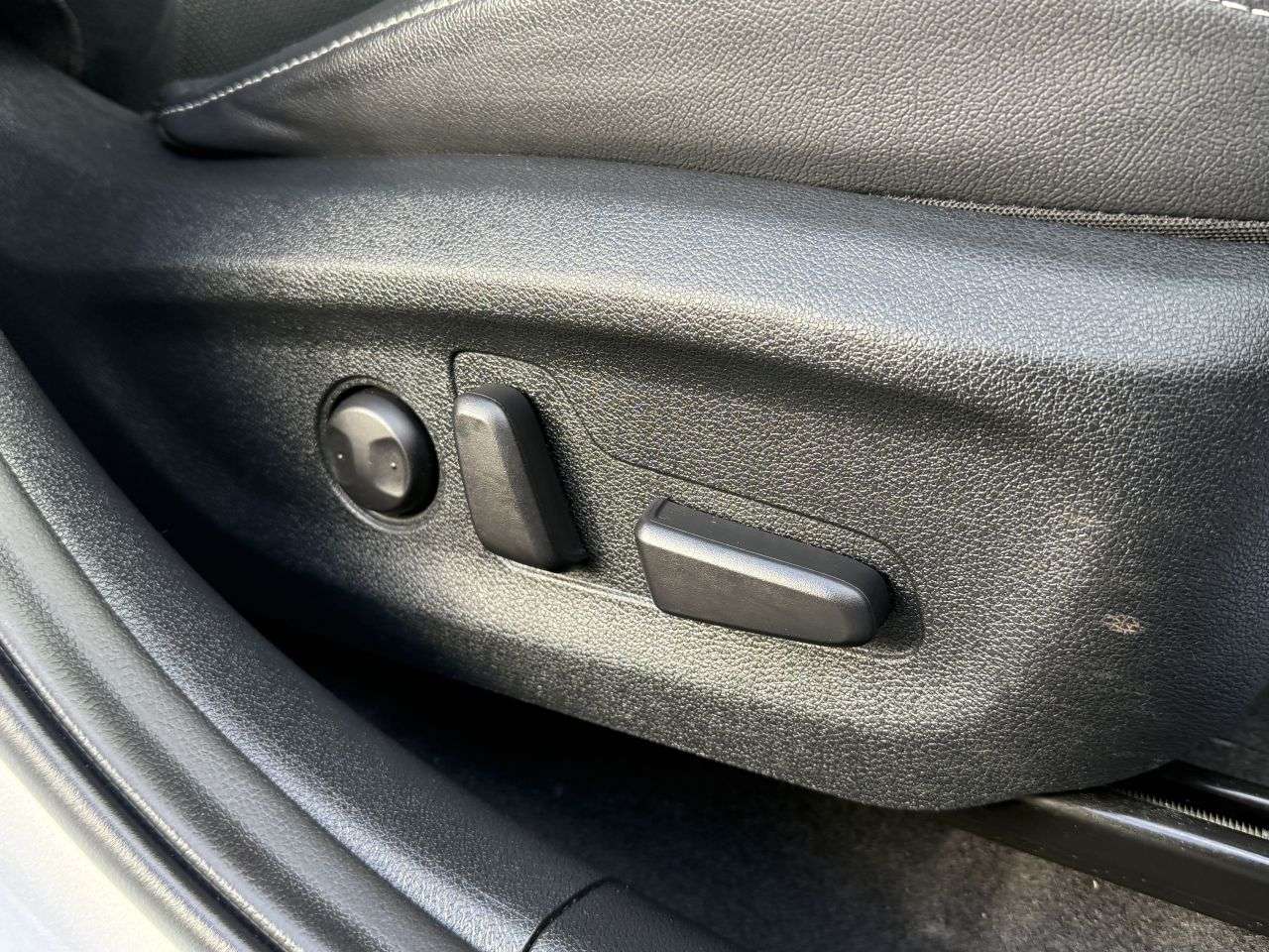 2021 KIA NIRO 2021 KIA NIRO