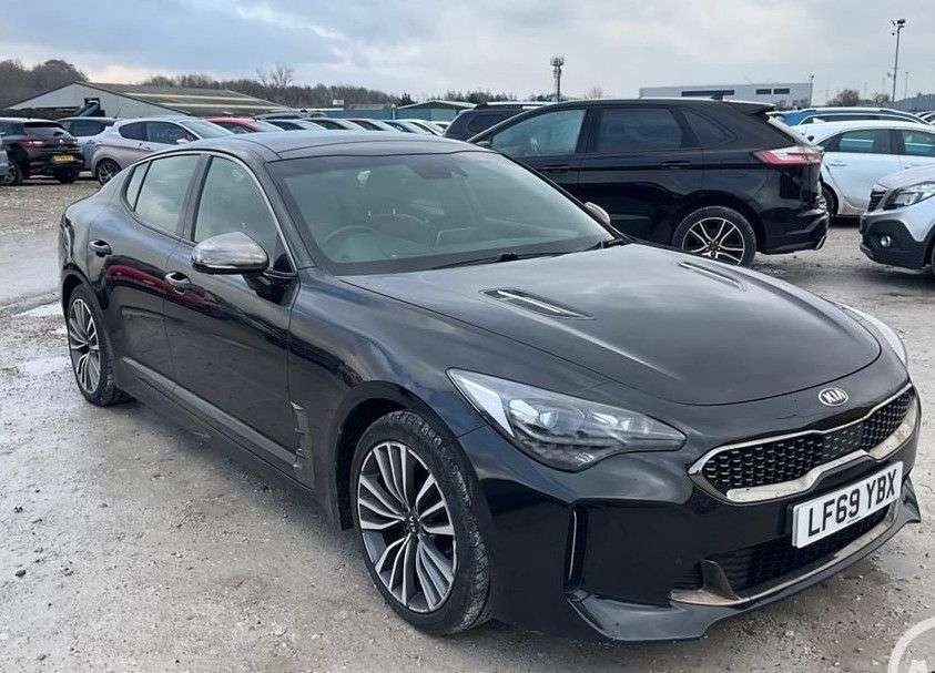 A 2019 KIA STINGER 2.2 CRDi GT-Line S Gran Turismo 5dr Diesel Auto Euro 6 (s/s) (197 bhp) A 2019 KIA STINGER 2.2 CRDi GT-Line S Gran Turismo 5dr Diesel Auto Euro 6 (s/s) (197 bhp)