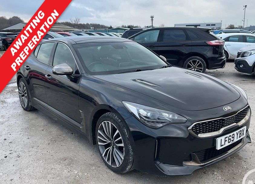A 2019 KIA STINGER 2.2 CRDi GT-Line S Gran Turismo 5dr Diesel Auto Euro 6 (s/s) (197 bhp) A 2019 KIA STINGER 2.2 CRDi GT-Line S Gran Turismo 5dr Diesel Auto Euro 6 (s/s) (197 bhp)