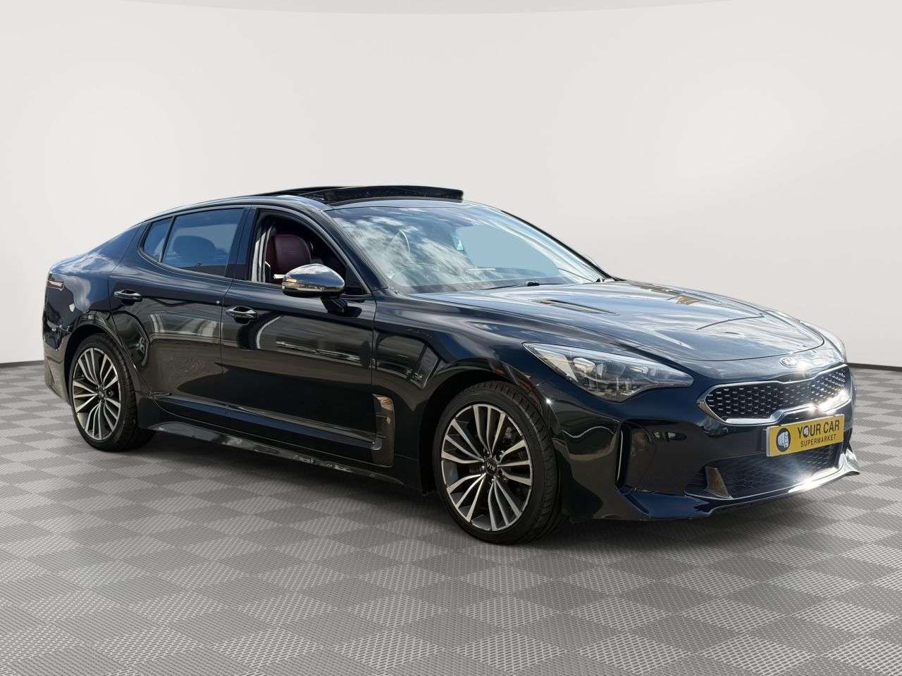 A 2019 KIA STINGER 2.2 CRDi GT-Line S Gran Turismo 5dr Diesel Auto Euro 6 (s/s) (197 bhp) Vent A 2019 KIA STINGER 2.2 CRDi GT-Line S Gran Turismo 5dr Diesel Auto Euro 6 (s/s) (197 bhp) Vent