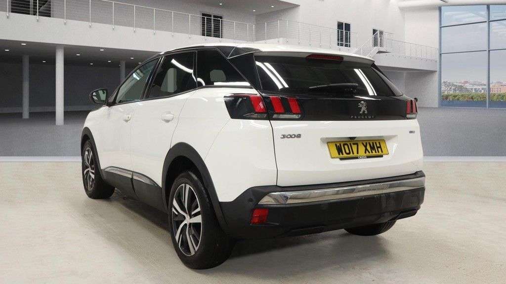 A 2017 PEUGEOT 3008 1.2 PureTech Allure SUV 5dr Petrol Manual Euro 6 (s/s) (130 ps) A 2017 PEUGEOT 3008 1.2 PureTech Allure SUV 5dr Petrol Manual Euro 6 (s/s) (130 ps)