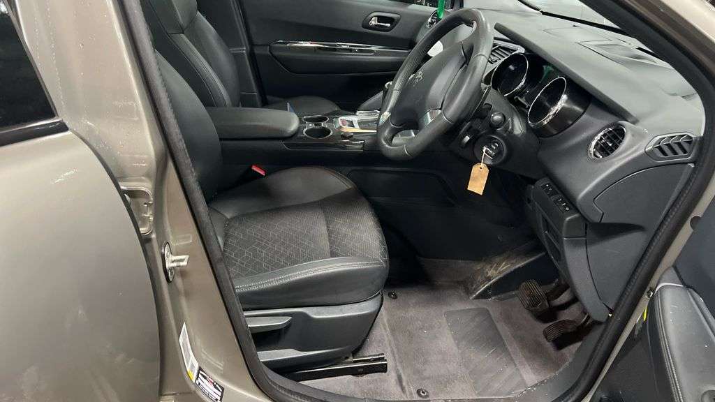 2014 PEUGEOT 3008 2014 PEUGEOT 3008