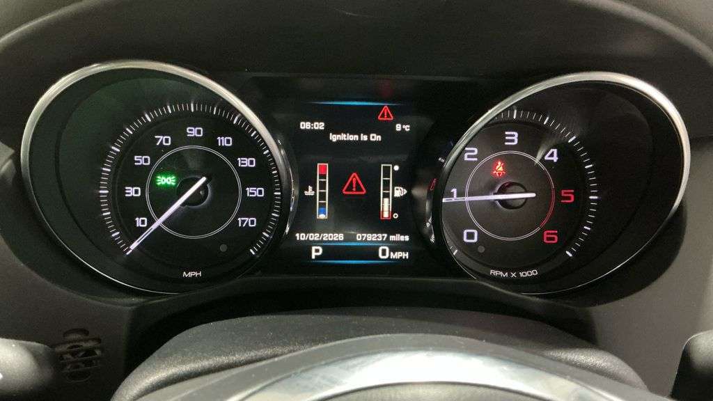 2015 JAGUAR XE 2015 JAGUAR XE