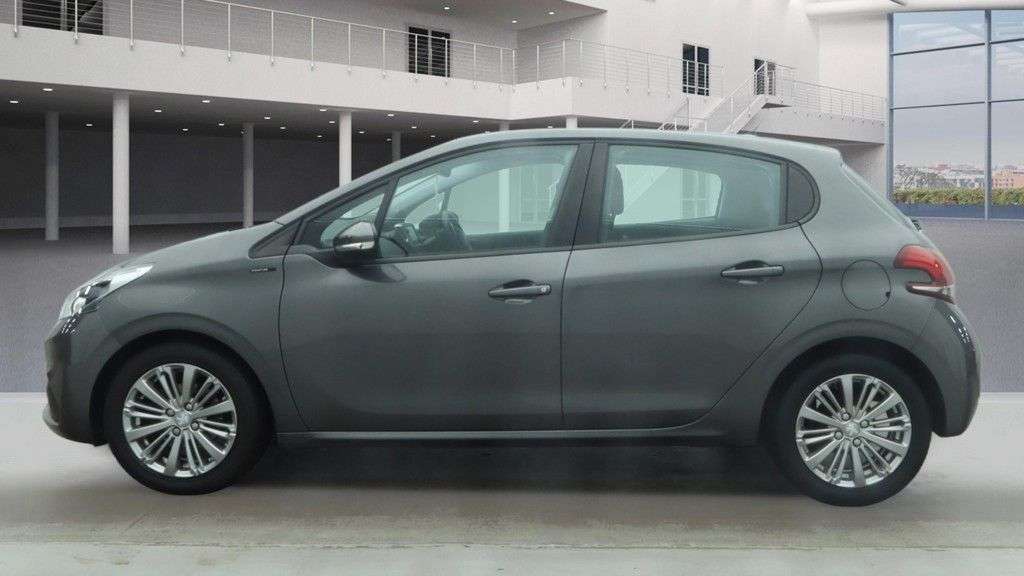 2018 PEUGEOT 208 2018 PEUGEOT 208