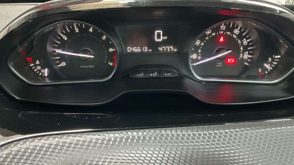 2018 PEUGEOT 208 2018 PEUGEOT 208