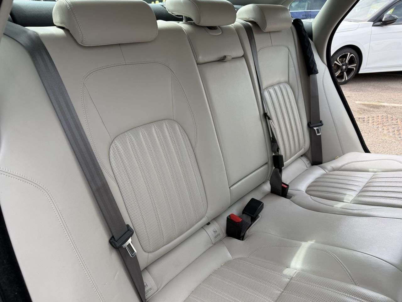2016 JAGUAR XF 2016 JAGUAR XF