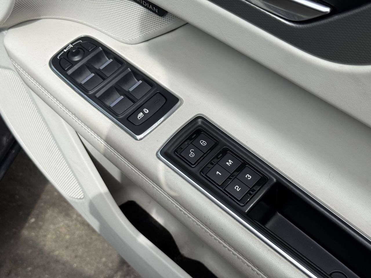 2016 JAGUAR XF 2016 JAGUAR XF