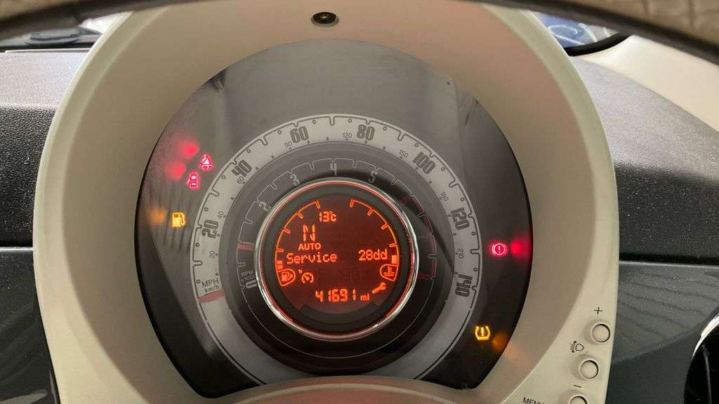 2019 FIAT 500 2019 FIAT 500