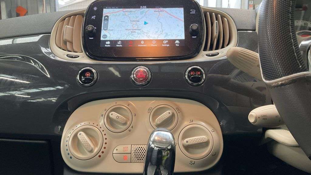 2019 FIAT 500 2019 FIAT 500