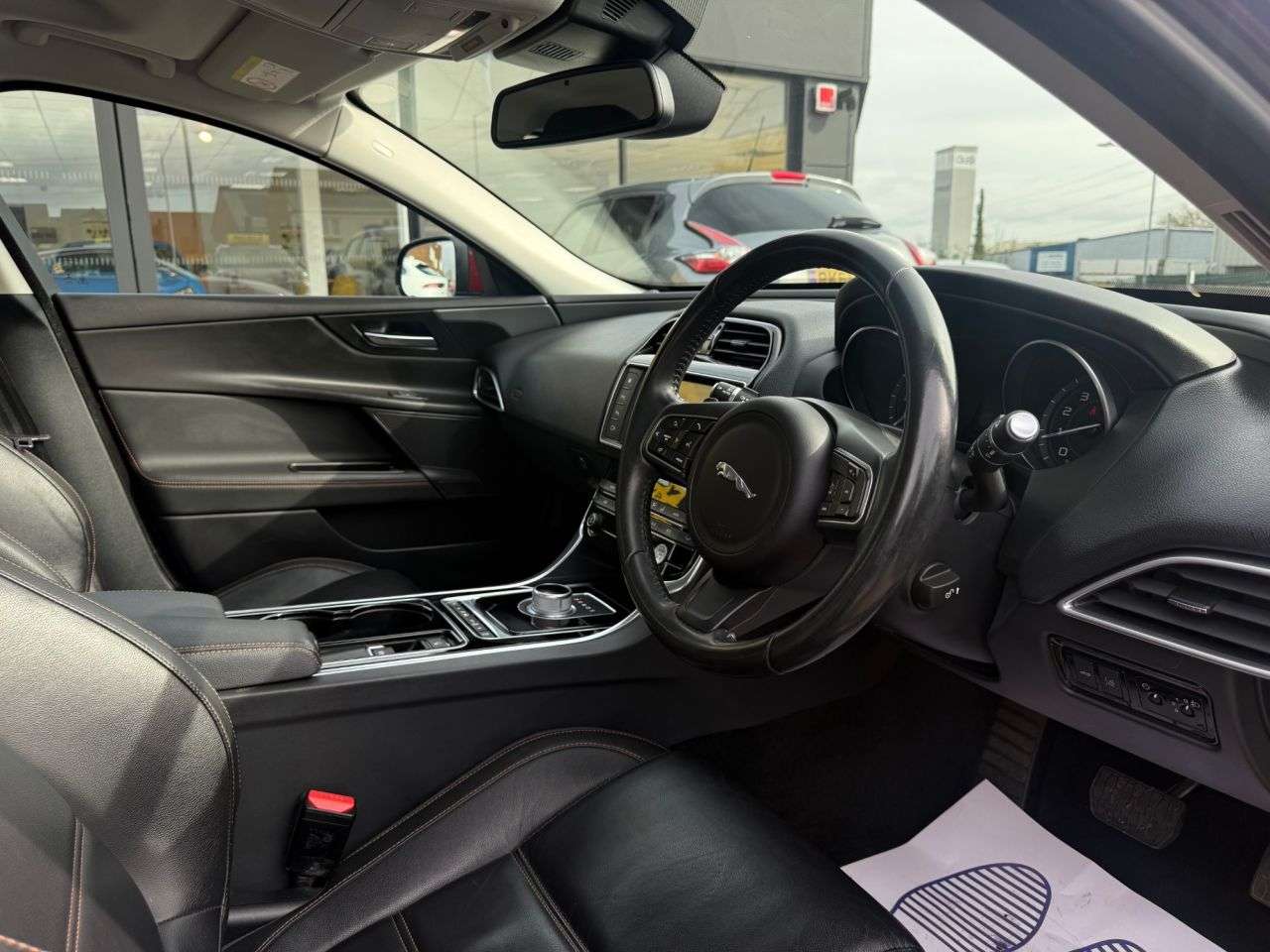 2015 JAGUAR XE 2015 JAGUAR XE