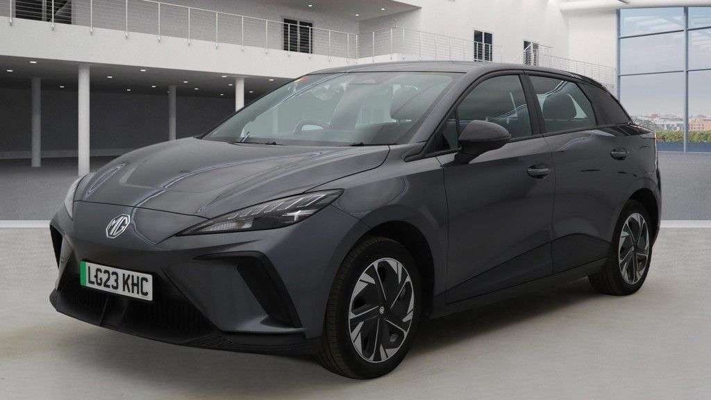A 2023 MG MG4 64kWh SE Long Range Hatchback 5dr Electric Auto (203 ps) A 2023 MG MG4 64kWh SE Long Range Hatchback 5dr Electric Auto (203 ps)