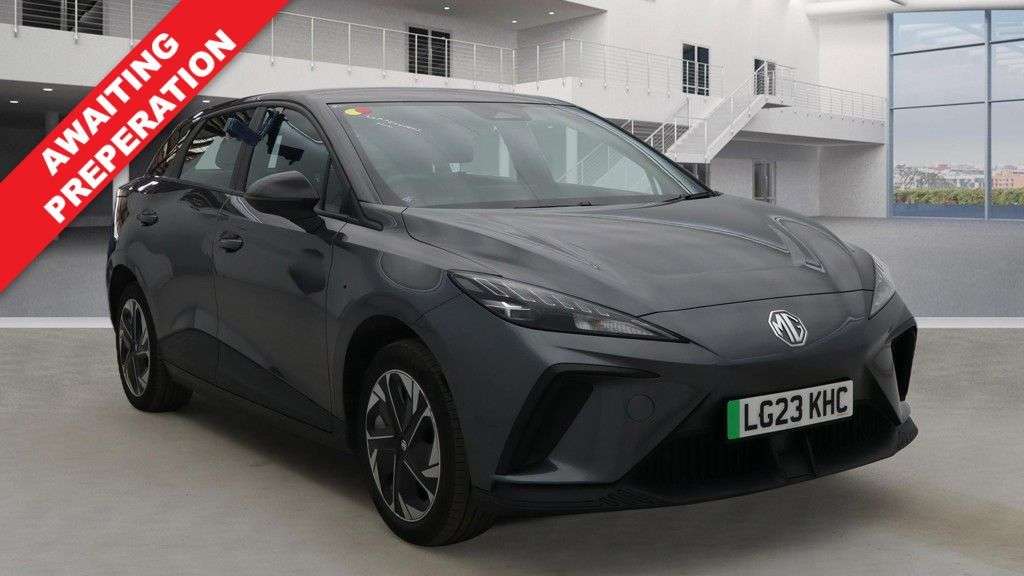 A 2023 MG MG4 64kWh SE Long Range Hatchback 5dr Electric Auto (203 ps) A 2023 MG MG4 64kWh SE Long Range Hatchback 5dr Electric Auto (203 ps)