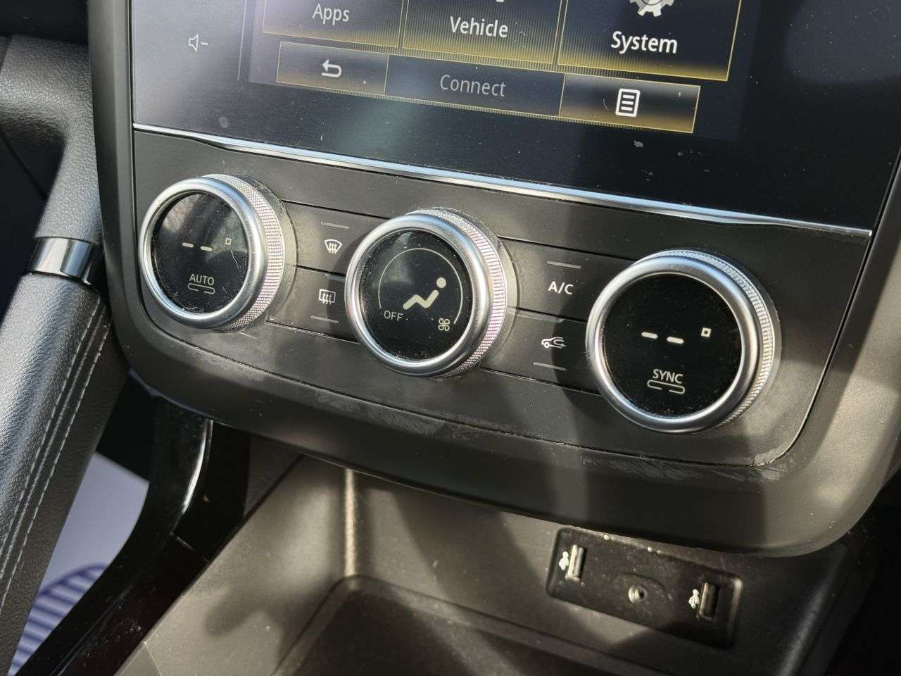 2019 RENAULT KADJAR 2019 RENAULT KADJAR