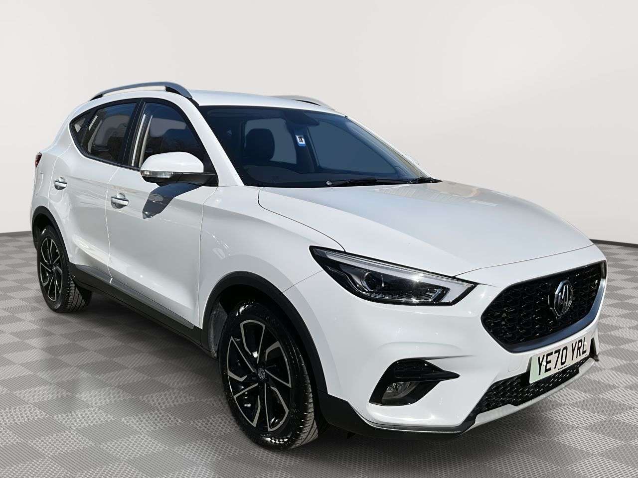 A 2020 MG MG ZS 1.5 VTi-TECH Exclusive SUV 5dr Petrol Manual Euro 6 (s/s) (106 ps) 360 Came A 2020 MG MG ZS 1.5 VTi-TECH Exclusive SUV 5dr Petrol Manual Euro 6 (s/s) (106 ps) 360 Came