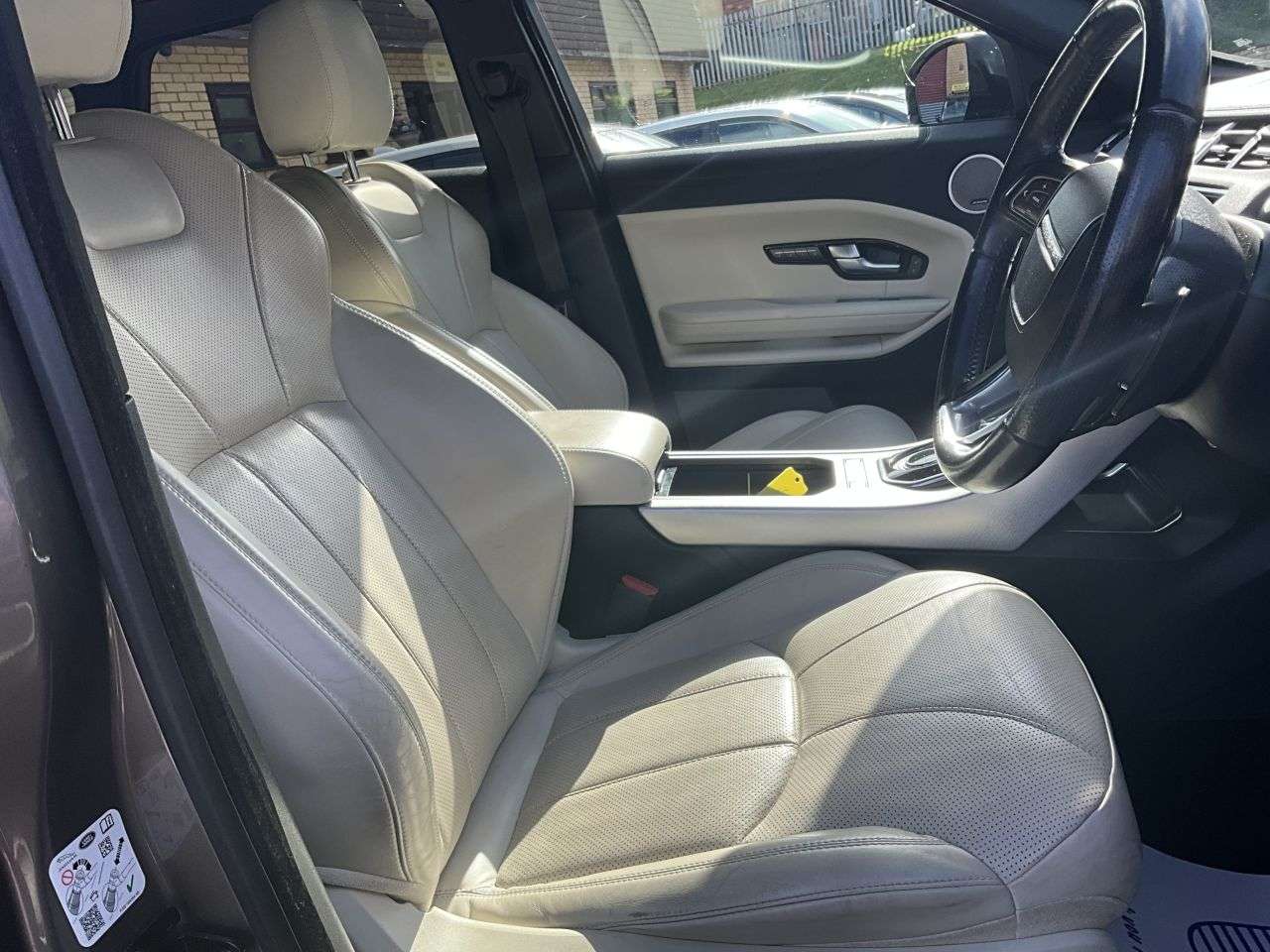 2017 LAND ROVER RANGE ROVER EVOQUE 2017 LAND ROVER RANGE ROVER EVOQUE