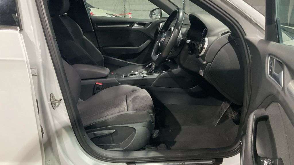 2017 AUDI A3 2017 AUDI A3