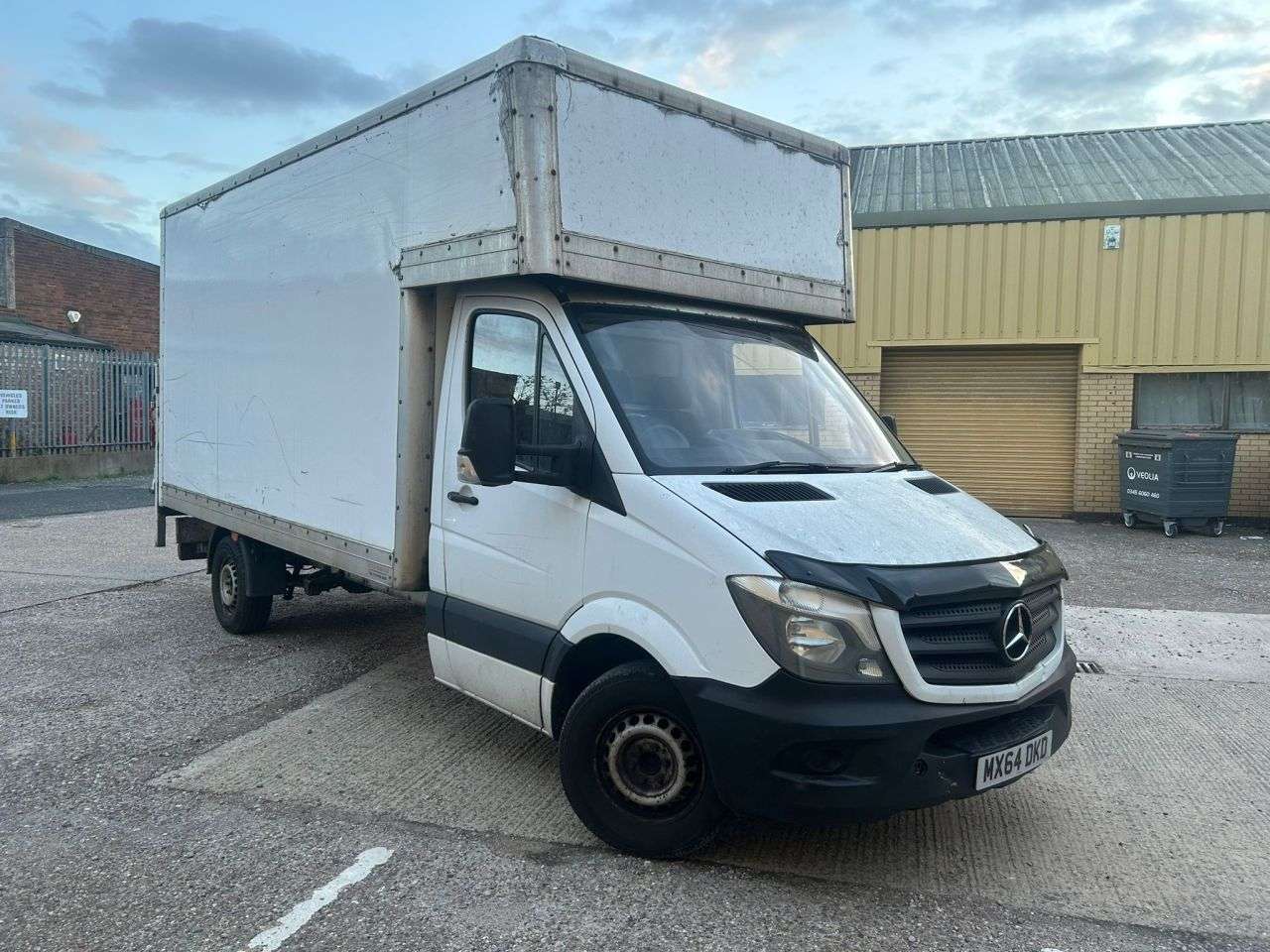 A 2014 MERCEDES-BENZ SPRINTER 2.1 313 CDI Chassis Cab 2dr Diesel Manual RWD L3 (129 bhp) Tail Lift, Andro A 2014 MERCEDES-BENZ SPRINTER 2.1 313 CDI Chassis Cab 2dr Diesel Manual RWD L3 (129 bhp) Tail Lift, Andro