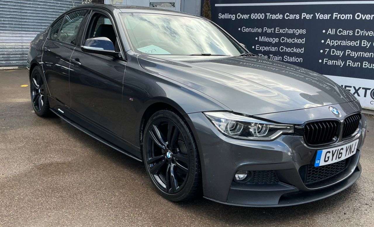 A 2016 BMW 3 SERIES 2.0 330e 7.6kWh M Sport Saloon 4dr Petrol Plug-in Hybrid Auto Euro 6 (s/s) A 2016 BMW 3 SERIES 2.0 330e 7.6kWh M Sport Saloon 4dr Petrol Plug-in Hybrid Auto Euro 6 (s/s)