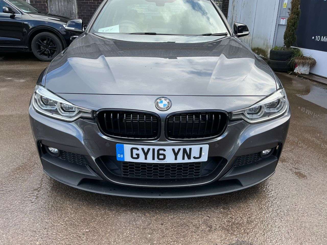 A 2016 BMW 3 SERIES 2.0 330e 7.6kWh M Sport Saloon 4dr Petrol Plug-in Hybrid Auto Euro 6 (s/s) A 2016 BMW 3 SERIES 2.0 330e 7.6kWh M Sport Saloon 4dr Petrol Plug-in Hybrid Auto Euro 6 (s/s)