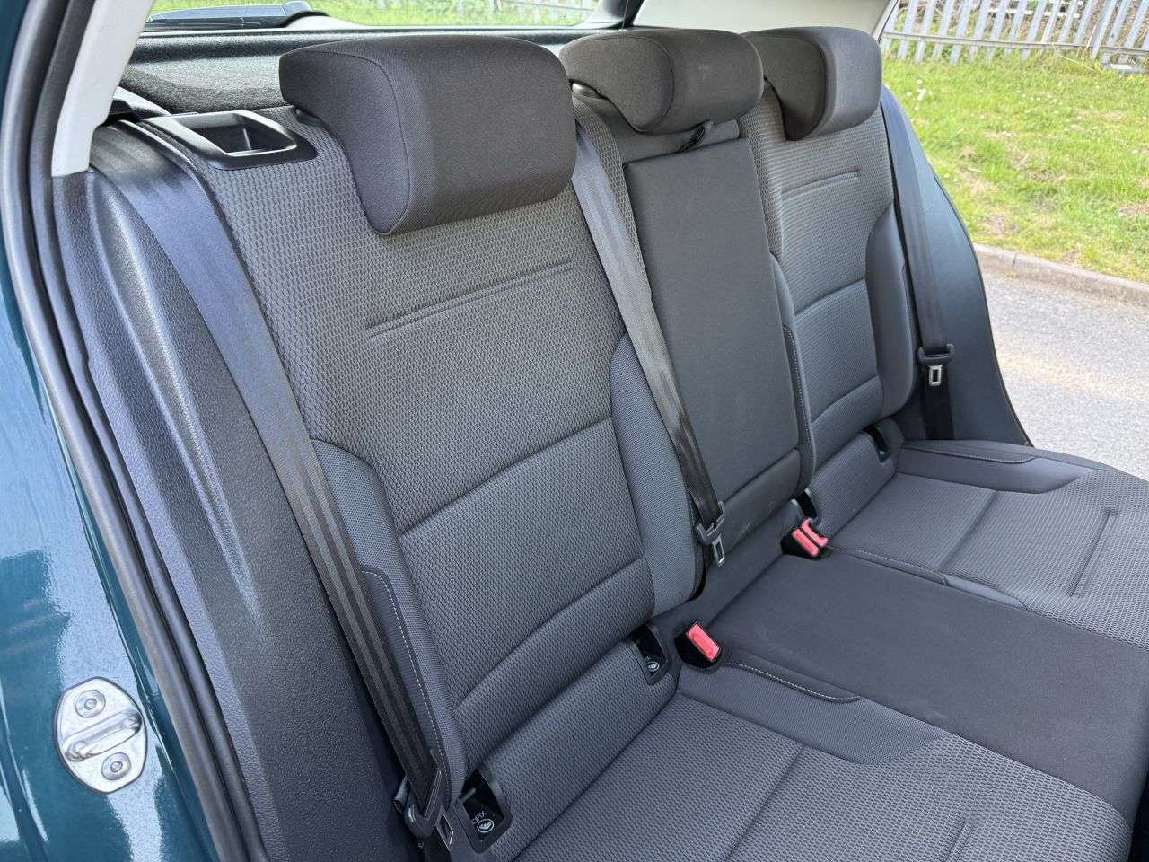2017 VOLKSWAGEN GOLF 2017 VOLKSWAGEN GOLF