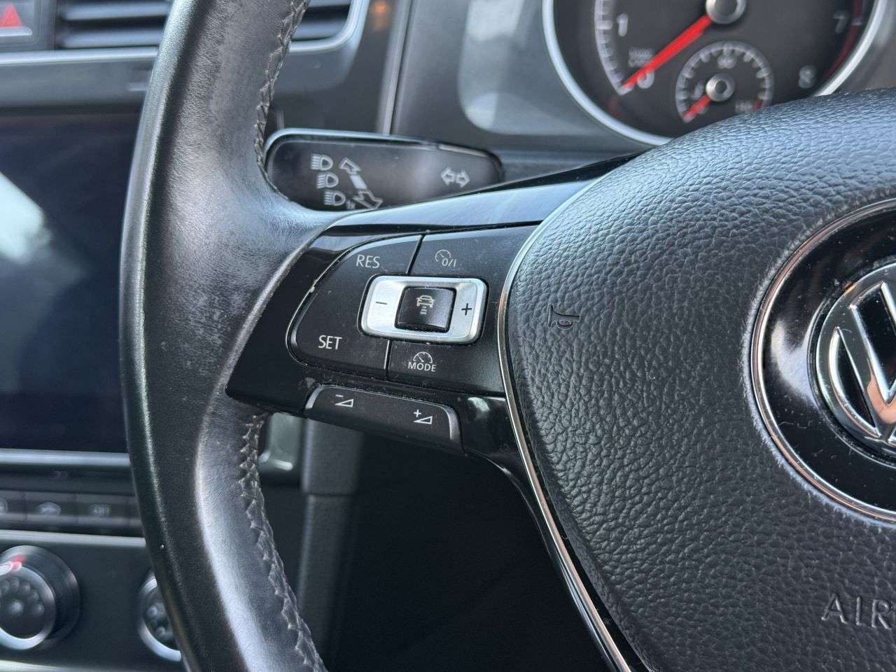 2017 VOLKSWAGEN GOLF 2017 VOLKSWAGEN GOLF
