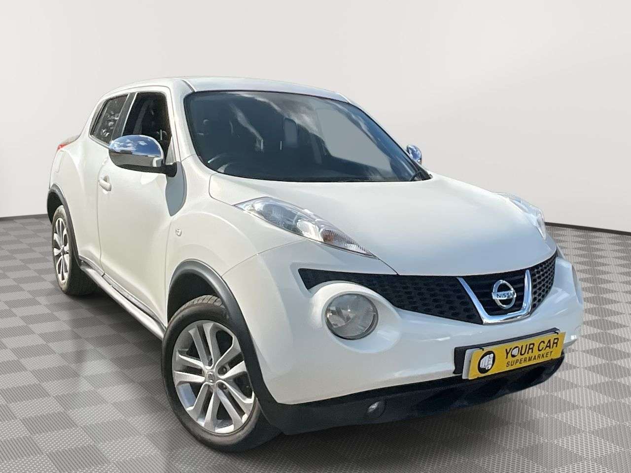A 2014 NISSAN JUKE 1.5 dCi 8v Tekna SUV 5dr Diesel Manual Euro 5 (s/s) (110 ps) A 2014 NISSAN JUKE 1.5 dCi 8v Tekna SUV 5dr Diesel Manual Euro 5 (s/s) (110 ps)