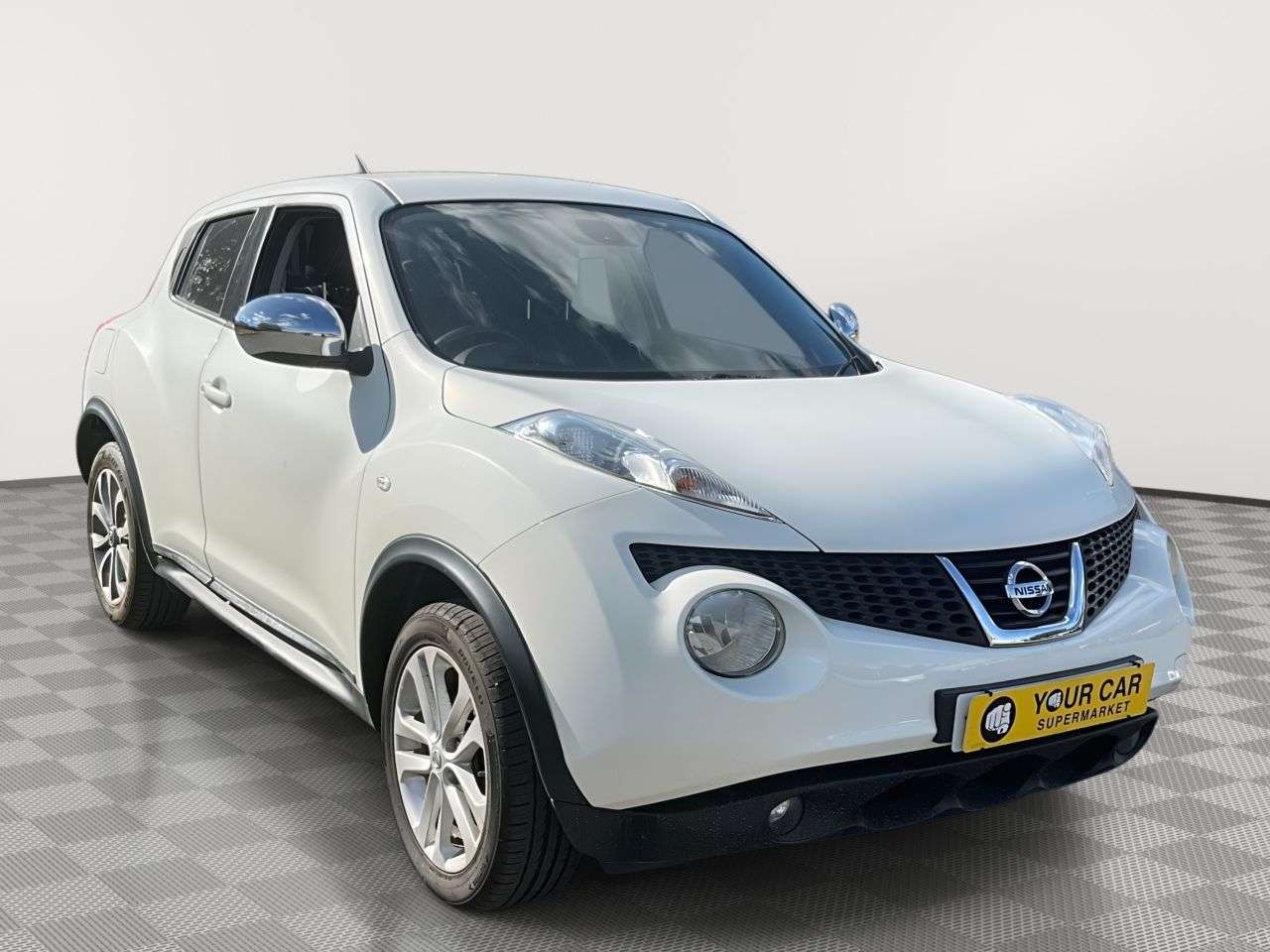 A 2014 NISSAN JUKE 1.5 dCi 8v Tekna SUV 5dr Diesel Manual Euro 5 (s/s) (110 ps) A 2014 NISSAN JUKE 1.5 dCi 8v Tekna SUV 5dr Diesel Manual Euro 5 (s/s) (110 ps)